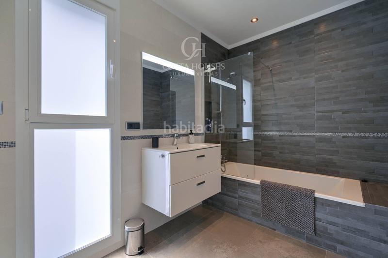 Foto 94561788-878b-42fe-8196-a71931aec25f. Chalet villa moderna en venta teulada, alicante en Moraira