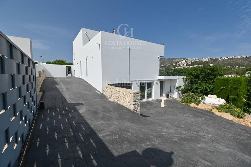 Foto 9af4c92d-2f97-487f-bd9c-214af53edf11. Chalet villa moderna en venta teulada, alicante en Moraira