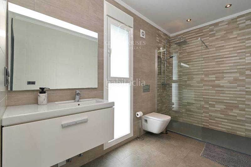 Foto 9f218681-c4a3-4b6b-947d-c90be5eacfb5. Chalet villa moderna en venta teulada, alicante en Moraira