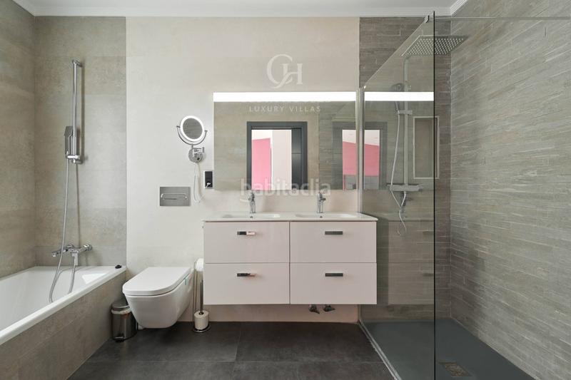 Foto c18237ca-ee98-48e6-84d7-b926cf80f8bc. Chalet villa moderna en venta teulada, alicante en Moraira