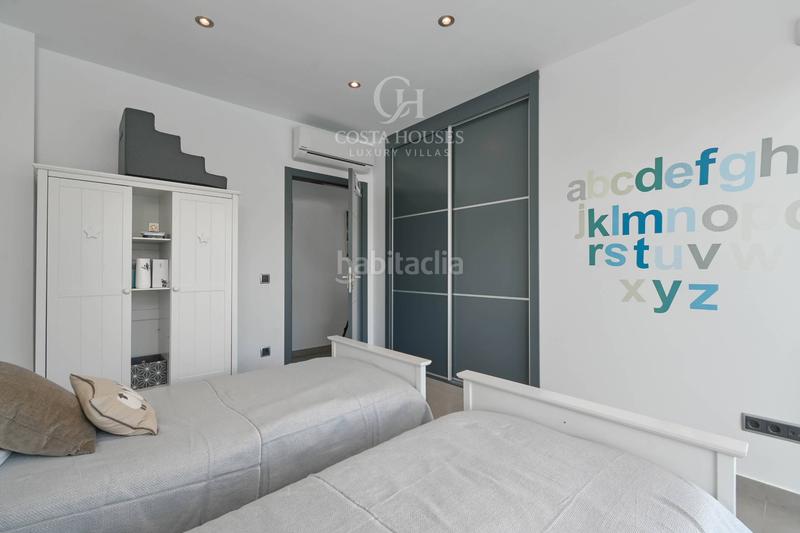 Foto cbdf4b12-a52e-465b-9ac9-a2cb41f30c3c. Chalet villa moderna en venta teulada, alicante en Moraira