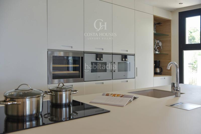 Foto 4081e52e-7d97-4c90-93d1-c9daf0b6ce41. Chalet mit heizung parking pool in Pinar de Advocat-Cometa Moraira