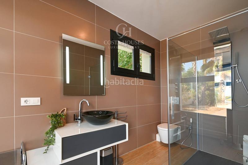 Foto 6cdf7a68-6a01-43c2-be54-ca96ee71e6c7. Chalet mit heizung parking pool in Pinar de Advocat-Cometa Moraira