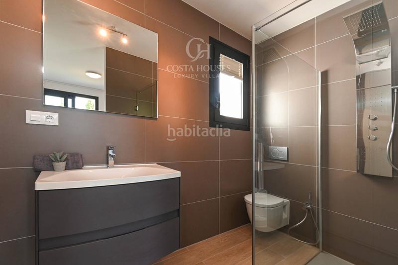 Foto cd46dcc7-7ad0-4dce-af27-514f72cffbab. Chalet mit heizung parking pool in Pinar de Advocat-Cometa Moraira