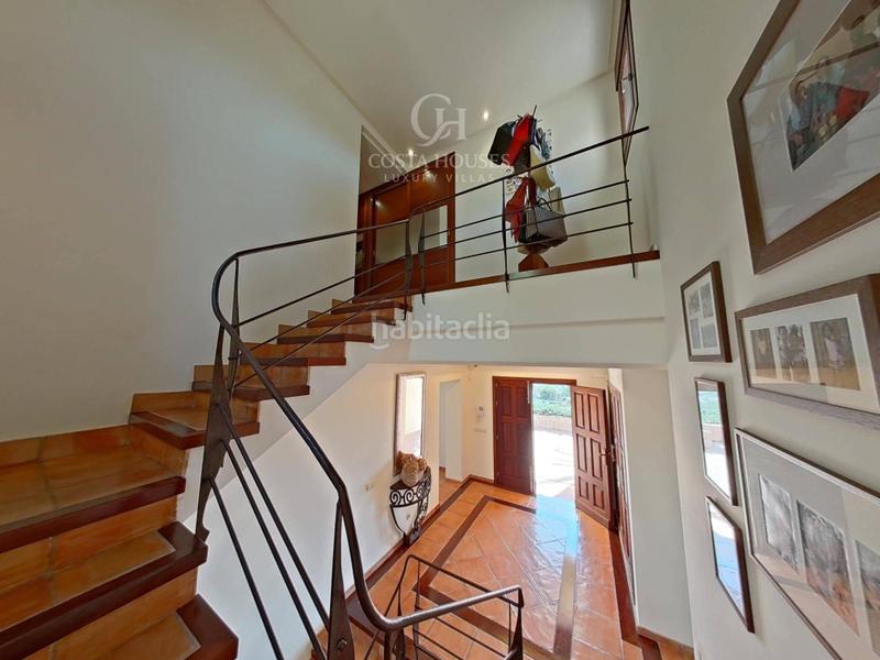 Foto 61b0446e-4ad9-4fec-bff1-9943b7114420. Chalet mit heizung parking pool in Montgó - Ermita Xàbia