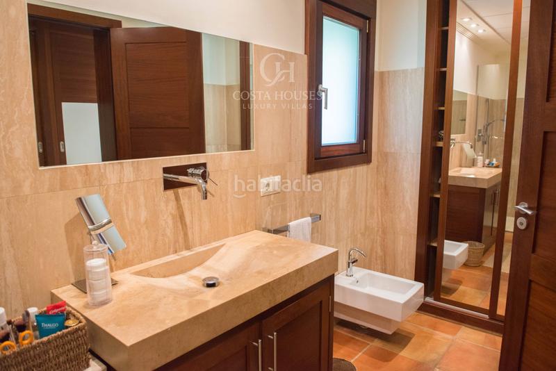 Foto d0439532-5ec8-4d2a-aaf5-5edfd2c65bf1. Chalet mit heizung parking pool in Montgó - Ermita Xàbia