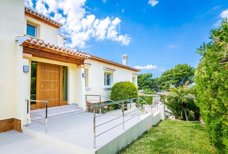 Foto 173b5bfd-0afa-4f34-8520-669e0d2500be. Chalet mit heizung parking pool in Partida Tosal - Zona dels Castellans Xàbia