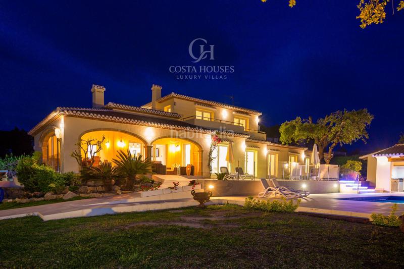 Foto 35db477f-b65e-41fb-8c88-01e2370e662a. Chalet mit heizung parking pool in Partida Tosal - Zona dels Castellans Xàbia