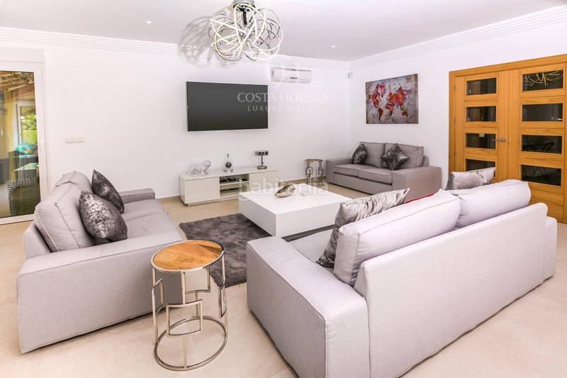 Foto 91c947c4-6e5c-4e41-ab2a-fead6d598f17. Chalet mit heizung parking pool in Partida Tosal - Zona dels Castellans Xàbia