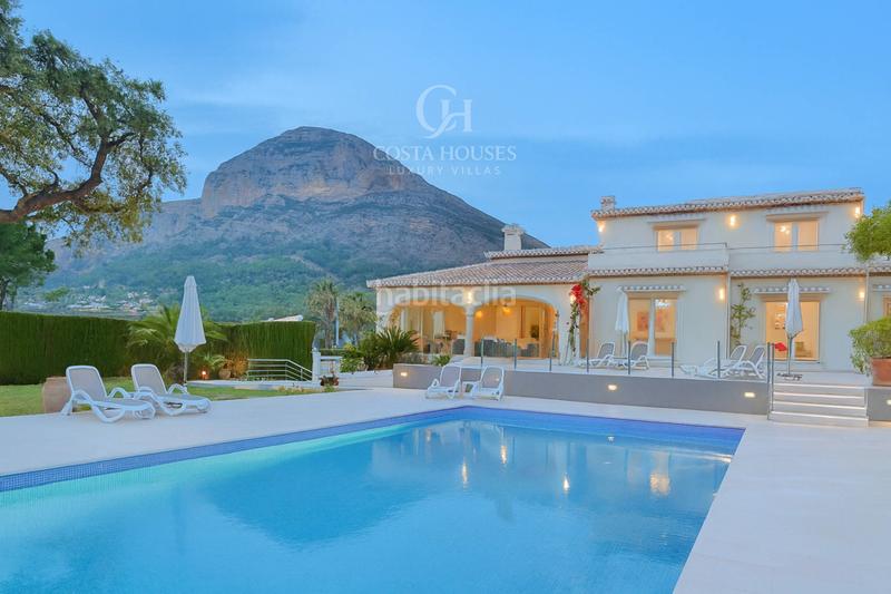 Foto 9389e92a-1b7d-4b62-9ee9-928d9049df42. Chalet mit heizung parking pool in Partida Tosal - Zona dels Castellans Xàbia