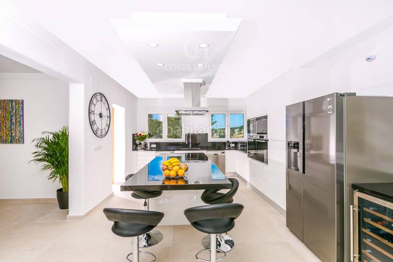 Foto 99c2d5e9-ee1c-4d53-a7b7-dbeb2bac6572. Chalet mit heizung parking pool in Partida Tosal - Zona dels Castellans Xàbia