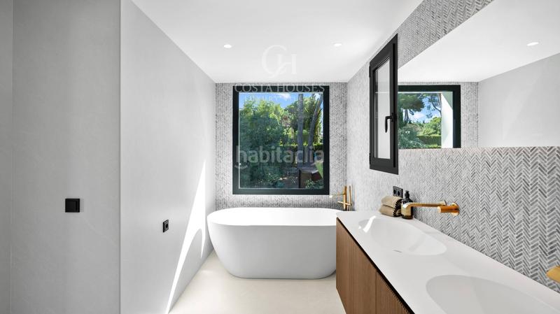 Foto b7fc131f-2a17-402c-acd7-e86a5cab90c8. Chalet villa gredos elegancia mediterranea costa blanca en Moraira