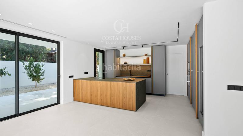 Foto cd482504-52d0-40ea-bcd0-e96107172e7f. Chalet villa gredos elegancia mediterranea costa blanca en Moraira