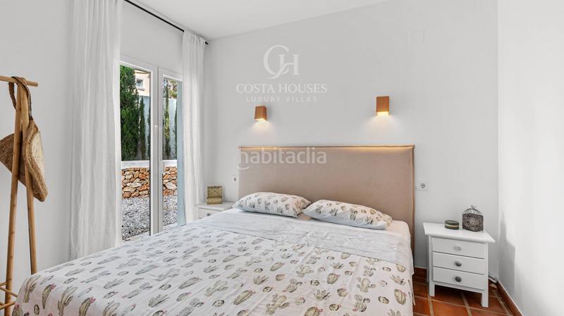 Foto b4728e27-66ae-46d7-aeb0-d5a72e0ada77. Chalet con riscaldamento parcheggio piscina in Pinar de Advocat-Cometa Moraira