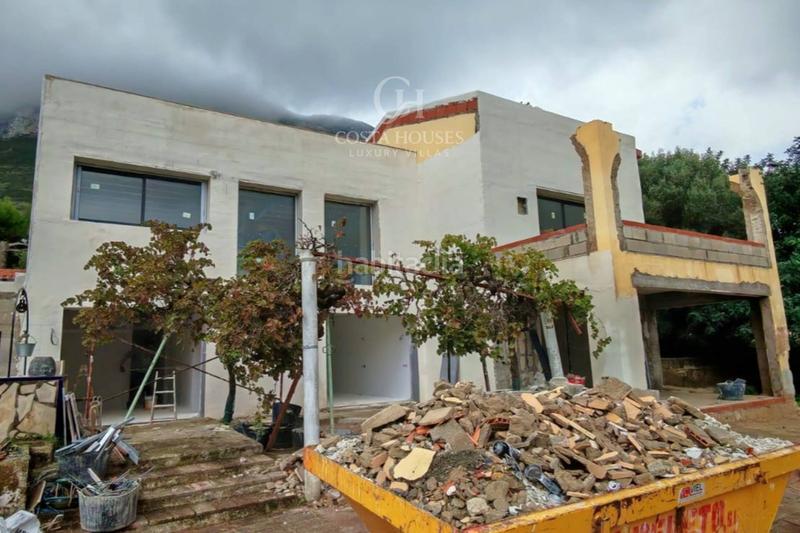 Foto 5d6620b1-5641-490a-a5e0-c7d6bb792657. Chalet mit heizung parking pool in El Montgó Dénia