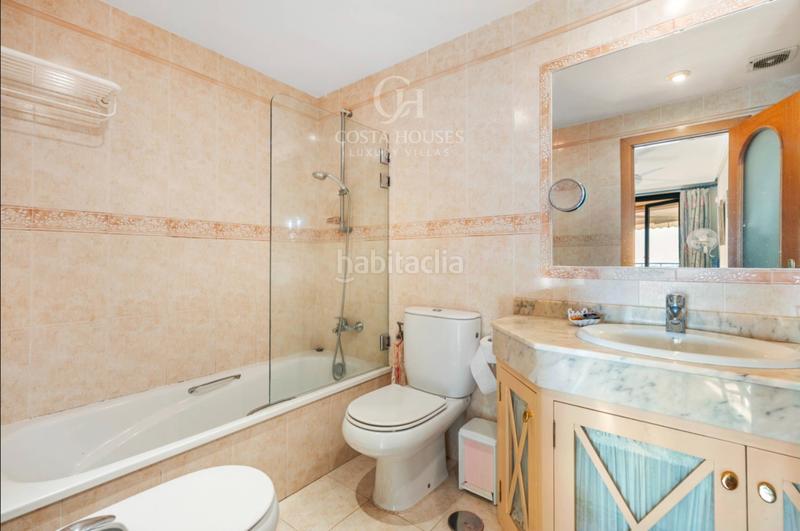 Foto 11999db8-4a2c-4ca0-9cd8-55e6afc15be7. Apartament amb calefacció aparcament piscina a Altea hills Altea