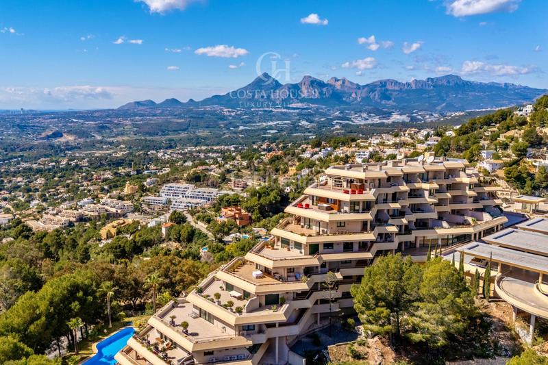 Foto 3b5858d3-442a-4b3a-86da-1b8d7a715e46. Apartament amb calefacció aparcament piscina a Altea hills Altea