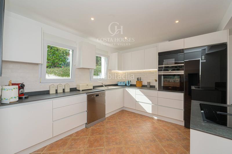 Foto 7d6e6be3-4cd9-48bc-a1a8-30dede7efe24. Xalet amb calefacció aparcament piscina a Partida Comunes-Adsubia Xàbia