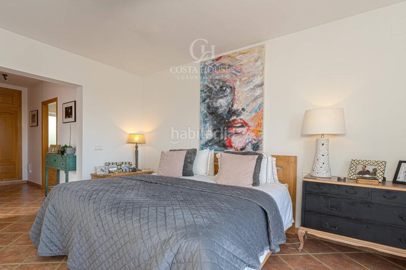 Foto df992f89-029a-4d50-b6a1-79750e7cd230. Xalet amb calefacció aparcament piscina a Partida Comunes-Adsubia Xàbia