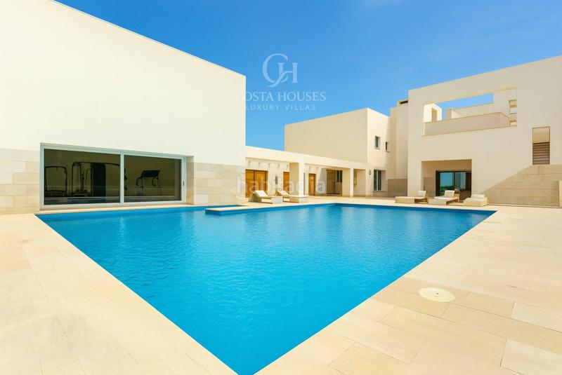 Foto 6741a344-51fb-42ef-b824-99725c16228f. Chalet avec chauffage parking piscine dans Las Rotas / Les Rotes Dénia