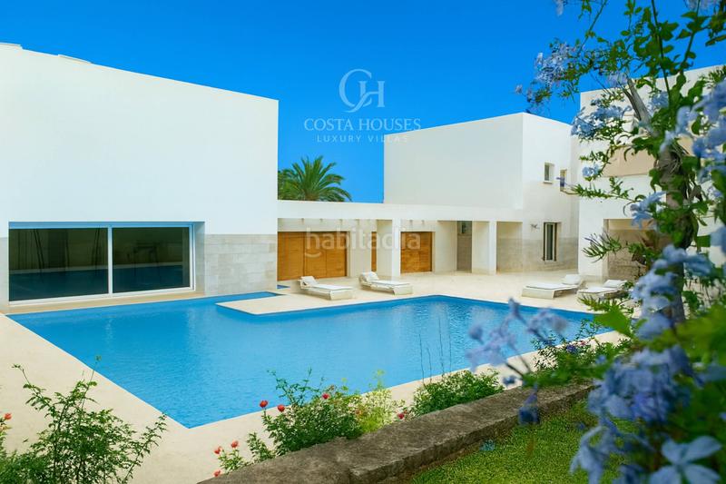 Foto acb33288-f711-46f9-86b6-f05c6cc6e30f. Chalet avec chauffage parking piscine dans Las Rotas / Les Rotes Dénia