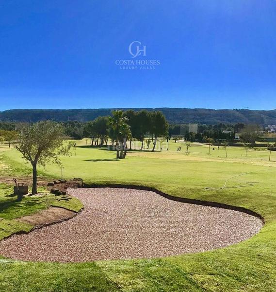 Foto 8b0d6cd1-46d2-454c-b549-34ceb540d3b5. Chalet villa azahar arquitectura mediterranea y serenidad de lujo a los pies del montgo, jávea en Xàbia