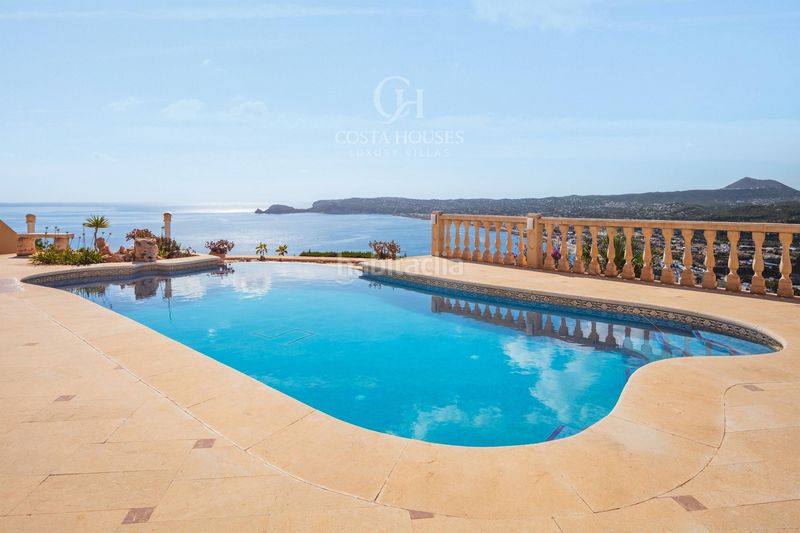 Foto ad07df09-3598-43a0-b6a8-5c2ded441658. Xalet amb calefacció aparcament piscina a Puerto Xàbia