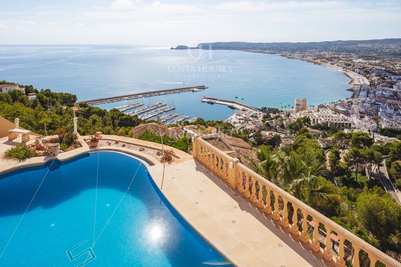 Foto c3630008-be54-4c1b-af80-b162387eb095. Xalet amb calefacció aparcament piscina a Puerto Xàbia