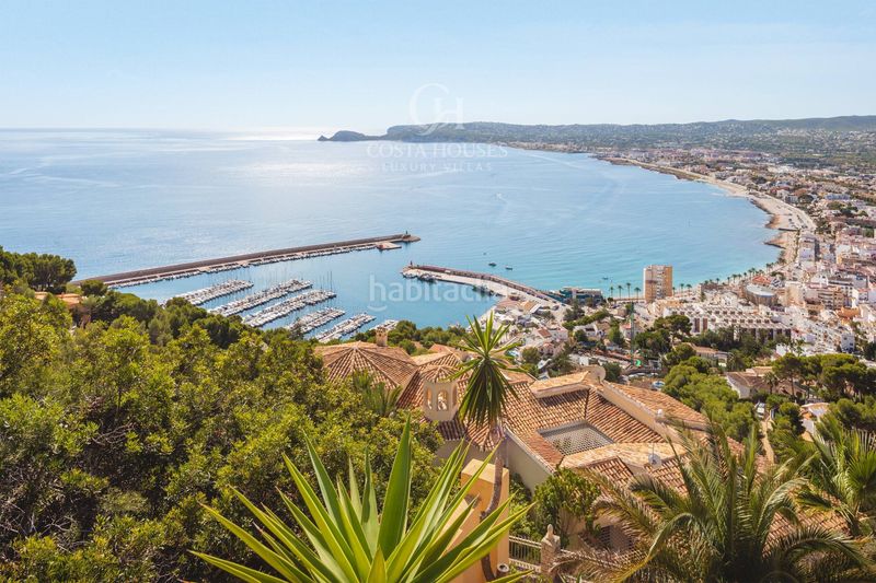 Foto cf36d702-c72e-4aef-843f-fda9eb3e2fd7. Xalet amb calefacció aparcament piscina a Puerto Xàbia
