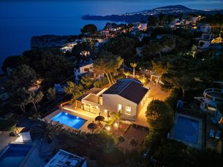 Xalet a Portichol-Balcón al Mar. Villa silenzia  luz, mar y energia propia en javea alicante