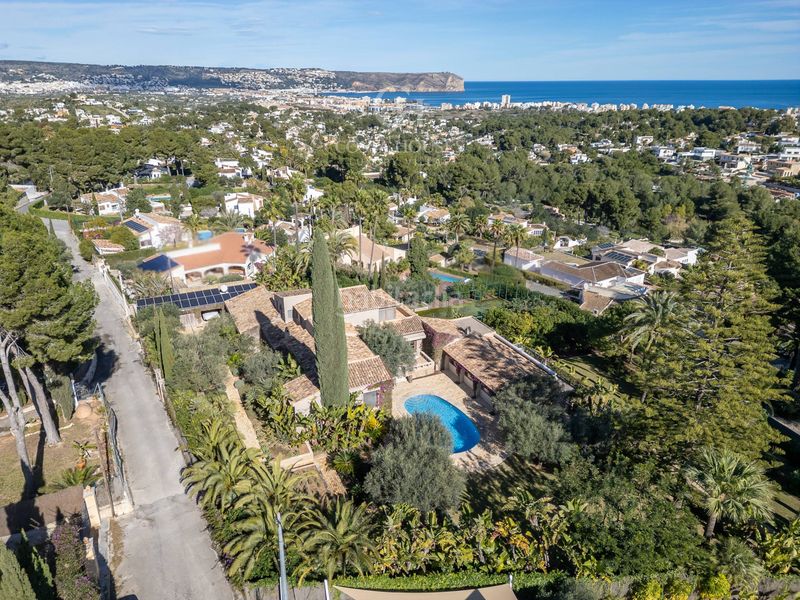 Foto c29006ad-87f6-4f1b-bd5c-506e028b3621. Xalet amb aparcament piscina a Cap Martí - El Tossalet - Pinomar Xàbia