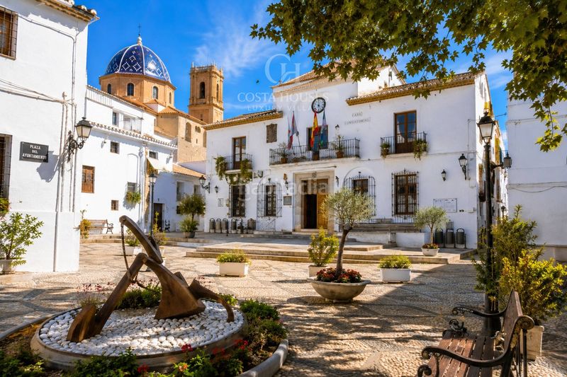 Foto d2c6df00-b0a4-4fda-8961-37df9b494d24. Xalet amb calefacció aparcament piscina a Altea hills Altea