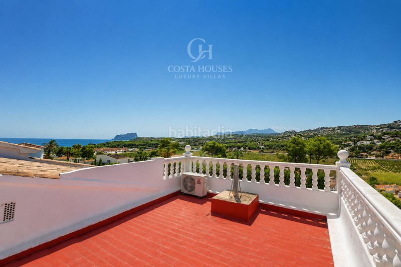 Foto 4a1a50b0-5f75-4f35-a375-6b56bce6ae33. Xalet amb calefacció aparcament piscina a El Portet-Pla del Mar Moraira