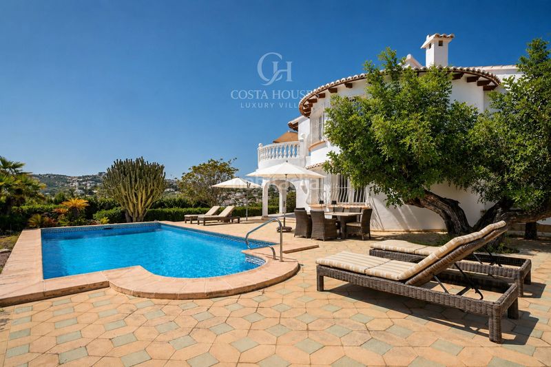 Foto fa832f34-e9a6-4567-bea1-3927854a9549. Xalet amb calefacció aparcament piscina a El Portet-Pla del Mar Moraira