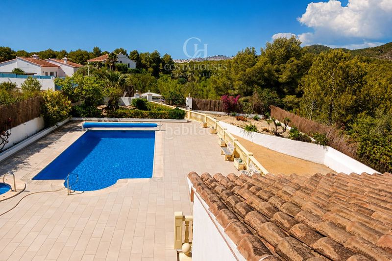 Foto b2cc2310-7502-4890-a835-7e4f26bba3b9. Xalet amb calefacció aparcament piscina a Partida Comunes-Adsubia Xàbia