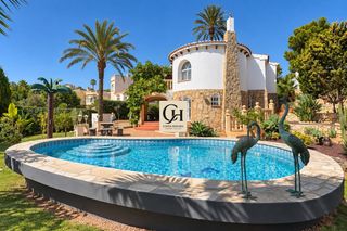 Chalet en Portichol-Balcón al Mar. Villa paloma  esencia mediterránea y vistas al mar en jávea