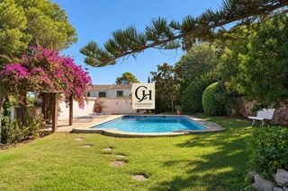 Chalet en Cap Martí - El Tossalet - Pinomar. Villa jardi  doble parcela, jardines maduros y vistas al montgó