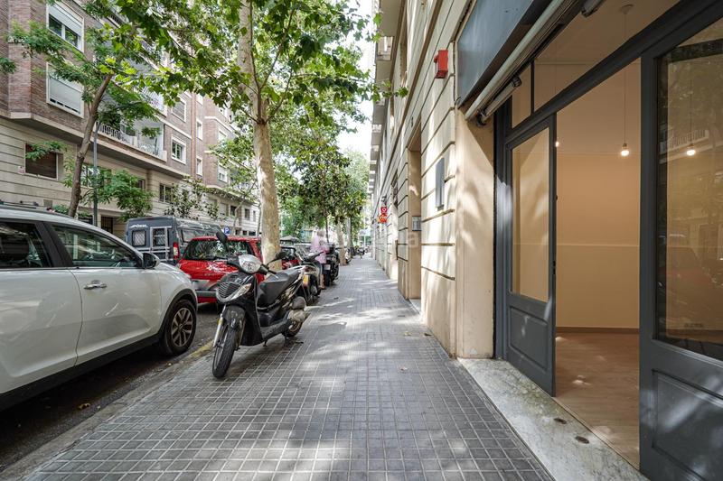 Foto 51c2f687-82b8-49e2-8385-0dec1ac73365. Alquiler local comercial encantador local comercial en Sarrià en Barcelona