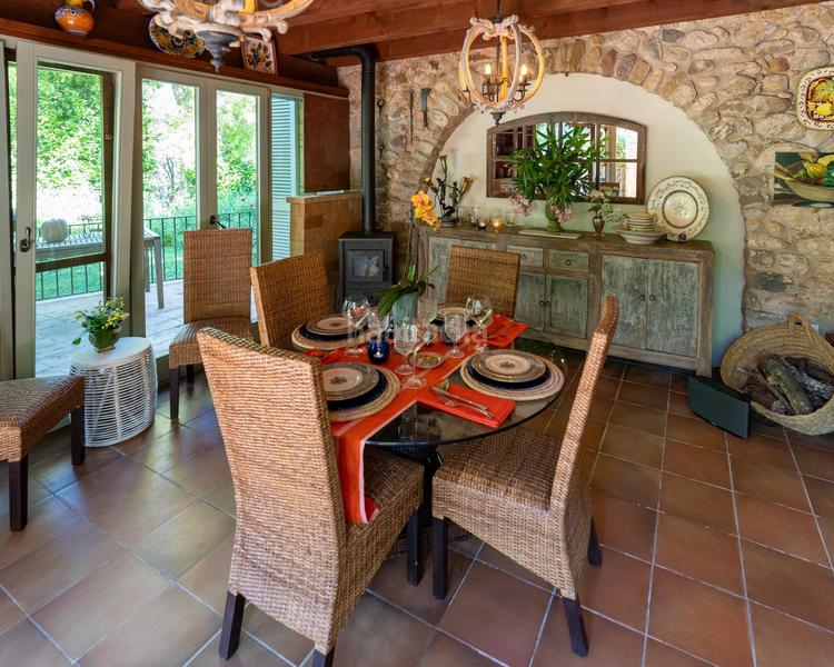 Foto 58a211d7-e116-4ad1-8a66-7f392d704af4. Masia amb calefacció aparcament piscina a Esponellà