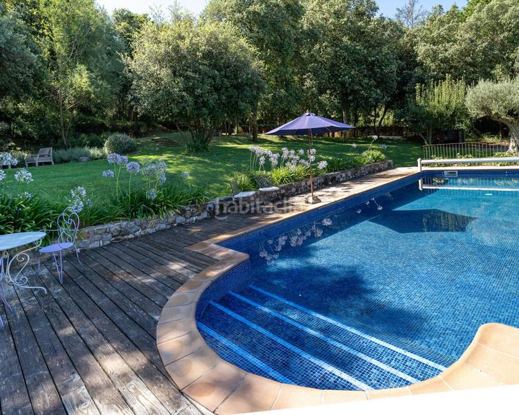 Foto b8a6a5bd-2d6d-43a5-8afe-07ac1e154282. Masia amb calefacció aparcament piscina a Esponellà