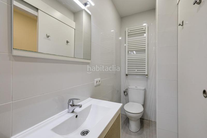 Foto b86f3dc7-6131-4006-a33a-5fca763b9bc5. Lloguer àtic amb calefacció a Sarrià Barcelona