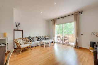 Rent Flat  Del capitán arenas. Exclusivo alquiler de temporada en pedralbes
