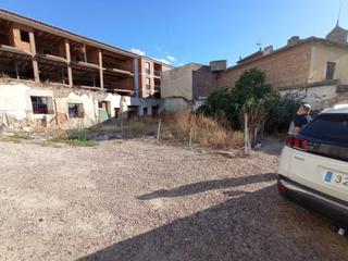 Terreny residencial  Calle alfares. Parcela en venta en la puebla de montalbán