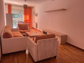Miete Etagenwohnung  Carretera navalpino. Piso en alquiler