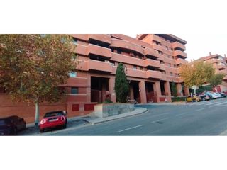 Rent Flat in Calle luxemburgo 1. Estupendo piso en alquiler avd de europa