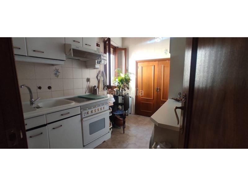 Foto ccd21119-78dd-4c91-9e1c-29205cf8ade7. Pis amb calefacció a Casco Histórico Toledo