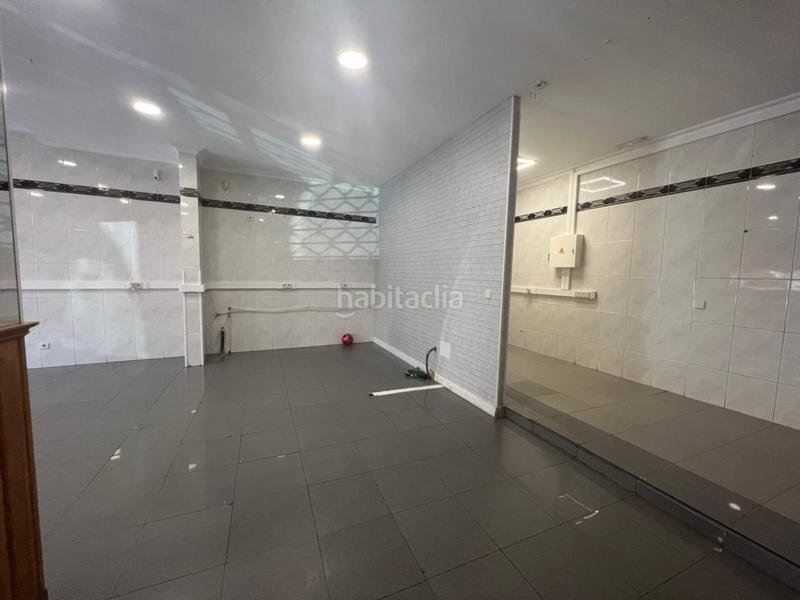 Foto 7021c458-8c07-4654-82b9-32b31644d044. Rent business premise in Bargas