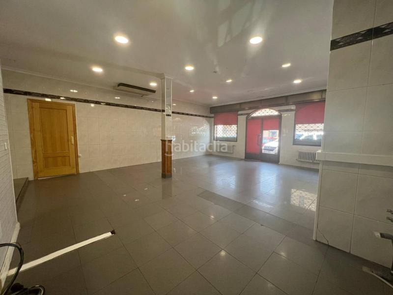 Foto 7aad9661-2dd4-4807-a58a-17df2a1567ea. Rent business premise in Bargas