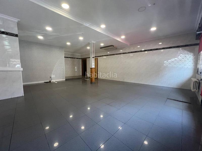 Foto aad1757b-0ce6-49bc-abe8-829d0a4674d7. Rent business premise in Bargas