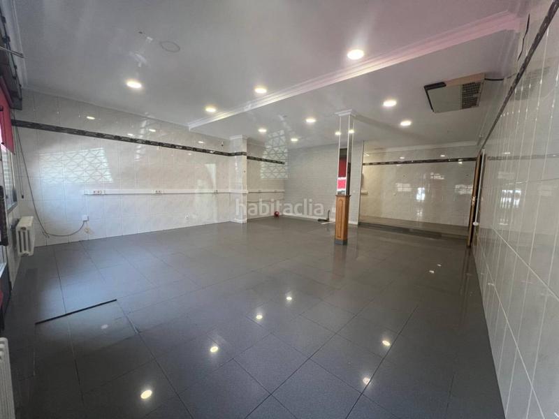 Foto e891c517-f328-456c-8f92-7909dda18842. Rent business premise in Bargas